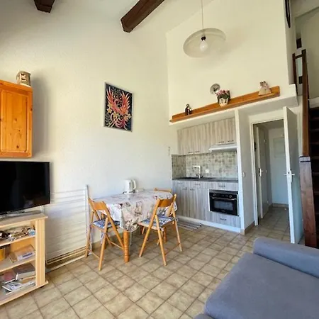 Duplex T2 Avec Aperçu Mer, Parking - Pers. - Fr-1-308-214 Le Lavandou